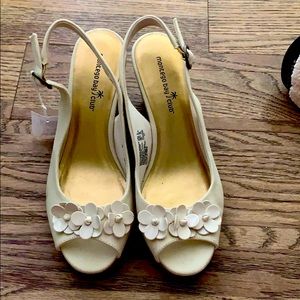 Brand New: Montego Bay cream wedge sandal